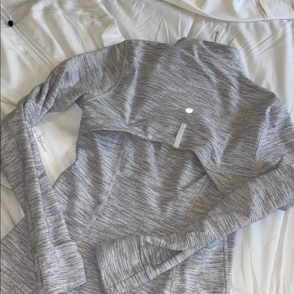 Define jacket LIKE NEW 6 - Picture 6 of 7